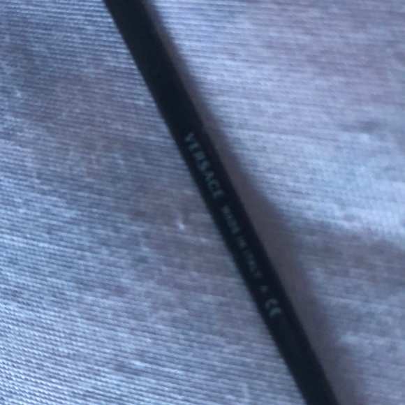 VERSACE sunglasses with flower detail - Picture 7 of 7